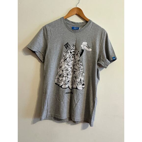 Adidas Stan Smith T-Shirt Sz Medium Sneakerhead Pile gray / white Graphic Tee - Picture 1 of 12